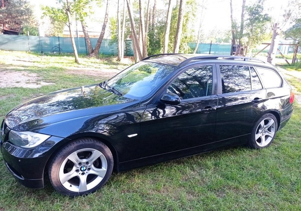 BMW Seria 3 cena 18900 przebieg: 210000, rok produkcji 2006 z Janowiec Wielkopolski małe 301